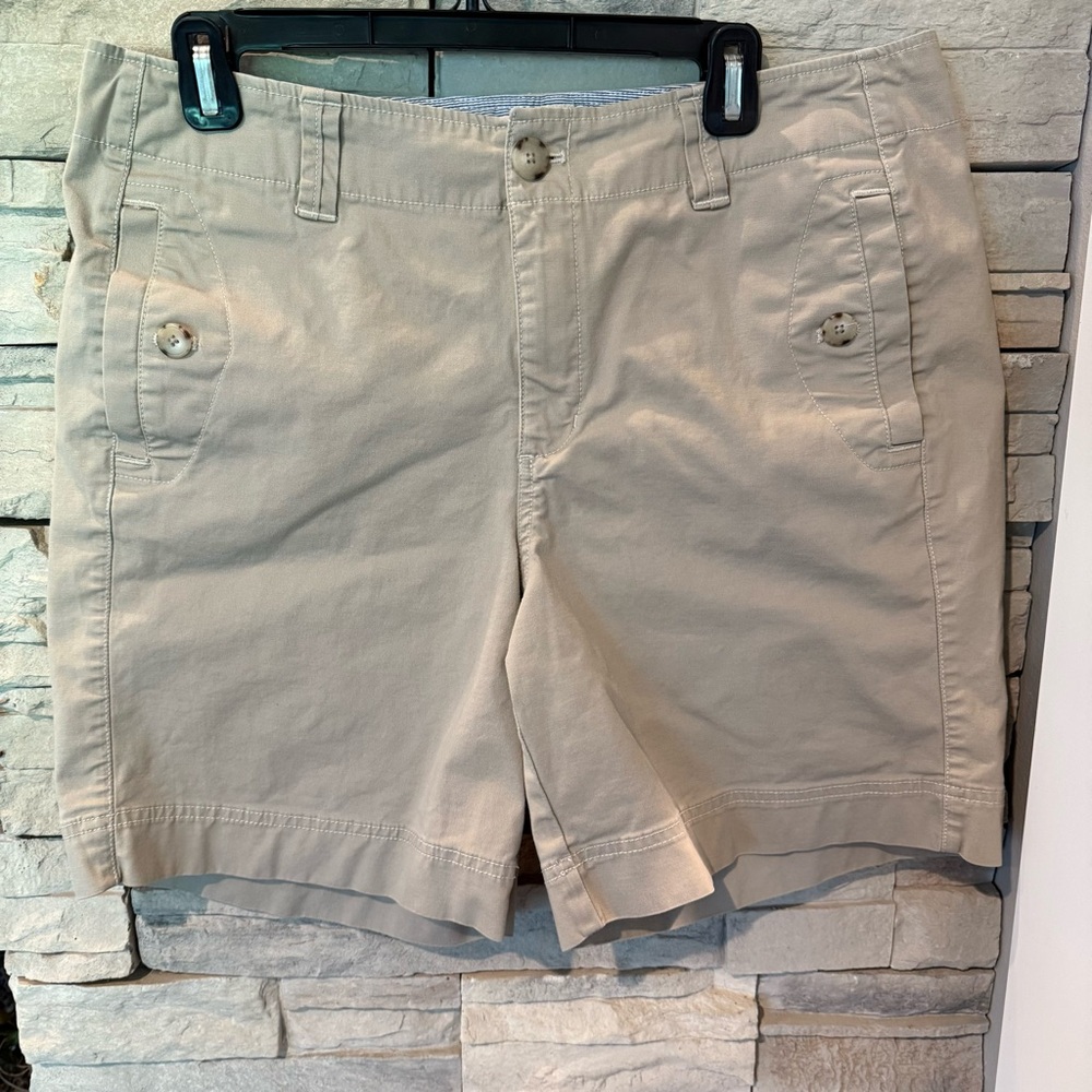 Eddie Bauer Mercer Fit Khaki Women's Shorts Size 14